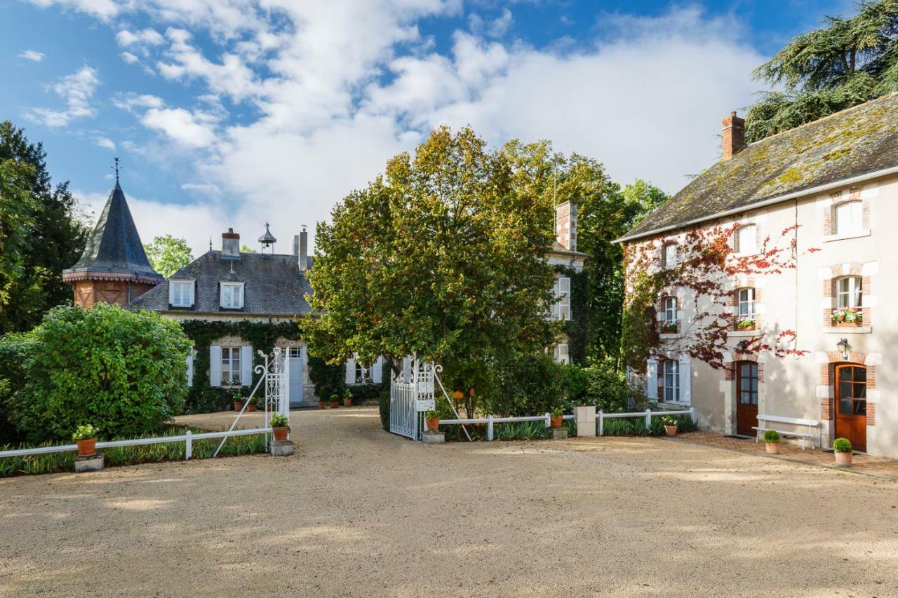 Bed and Breakfast Domaine De L'Ermitage Berry-Bouy Экстерьер фото